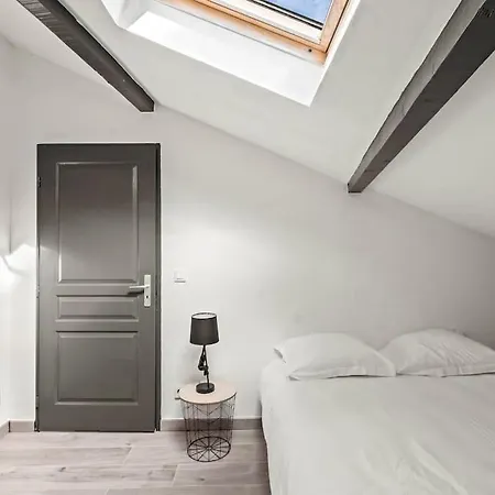 Cosy Proche De La Gare Apartment *